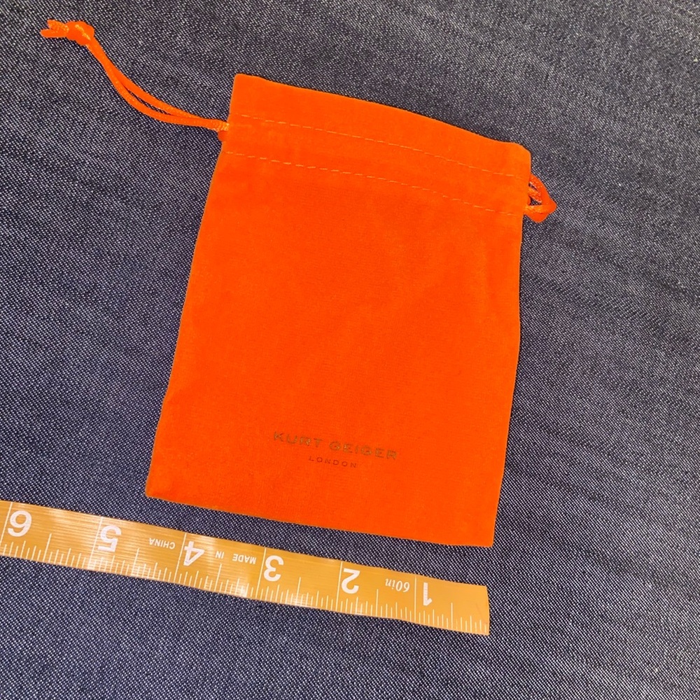 Kurt Geiger Jewelry Dust bag! - Picture 2 of 2